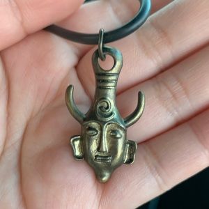 Dean’s Amulet (Supernatural)